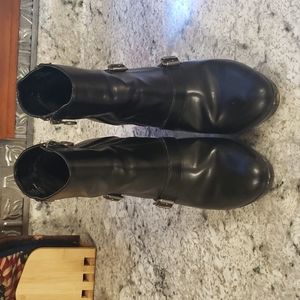 Black Simply Vera women's heeled boots